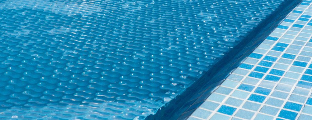 Solar pool covers material